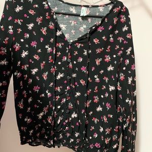Mudd floral blouse